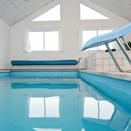 Stunning Holiday In Bl Vand With Swimming Pool בית נופש *